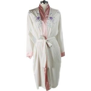 Natori Size Small White Floral Embroidered Robe